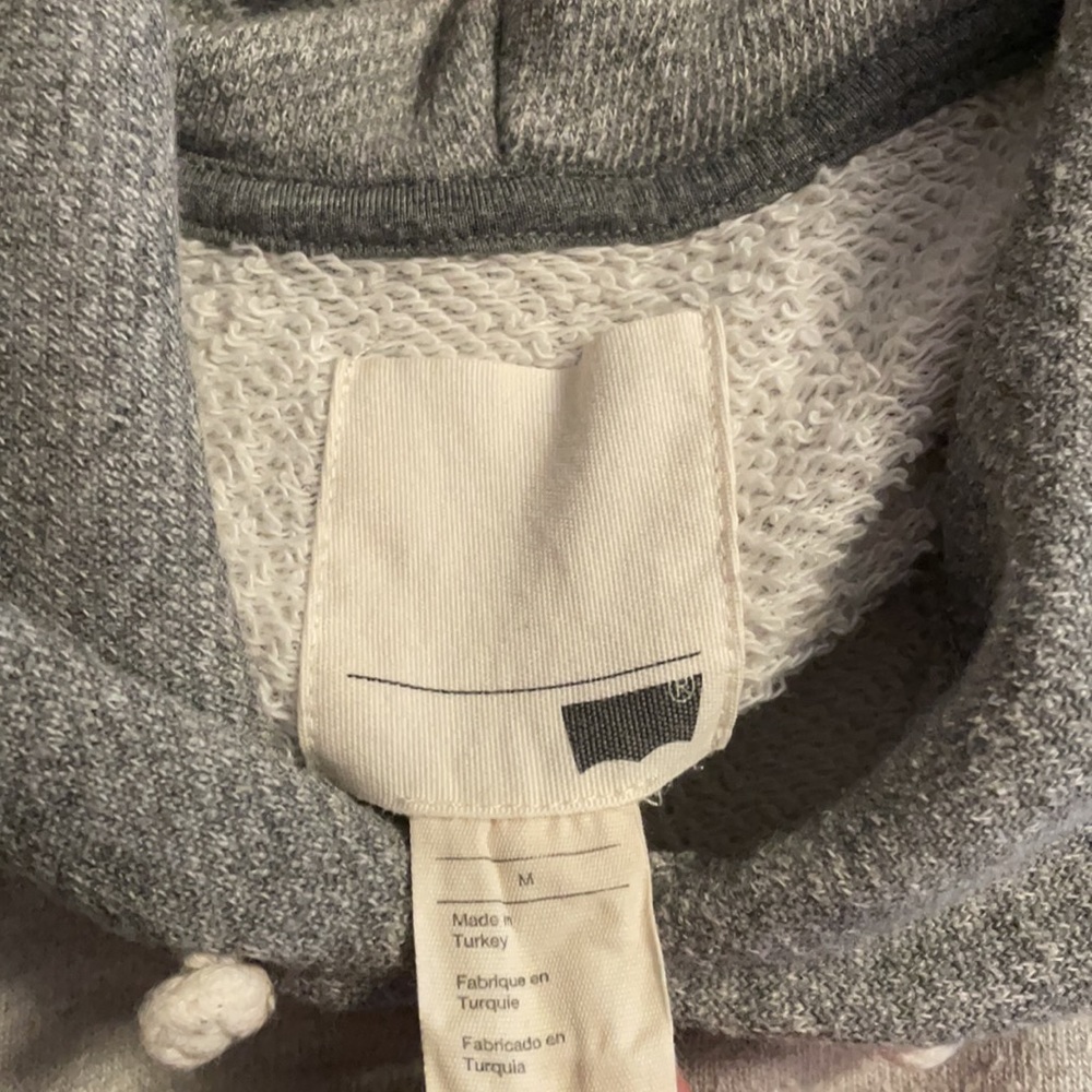 Grey Levi’s Hoodie View 2